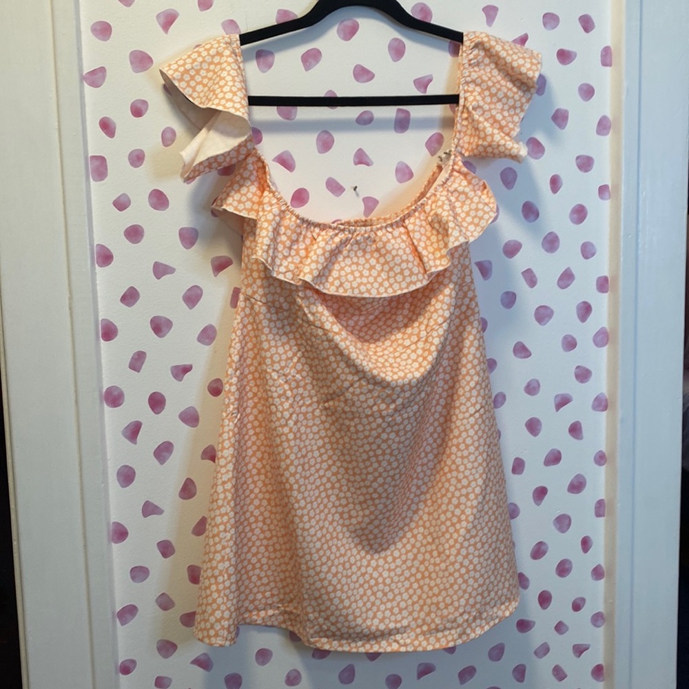 White Fox Boutique Major Cover Mini Dress in Peach Floral Print. Size XL